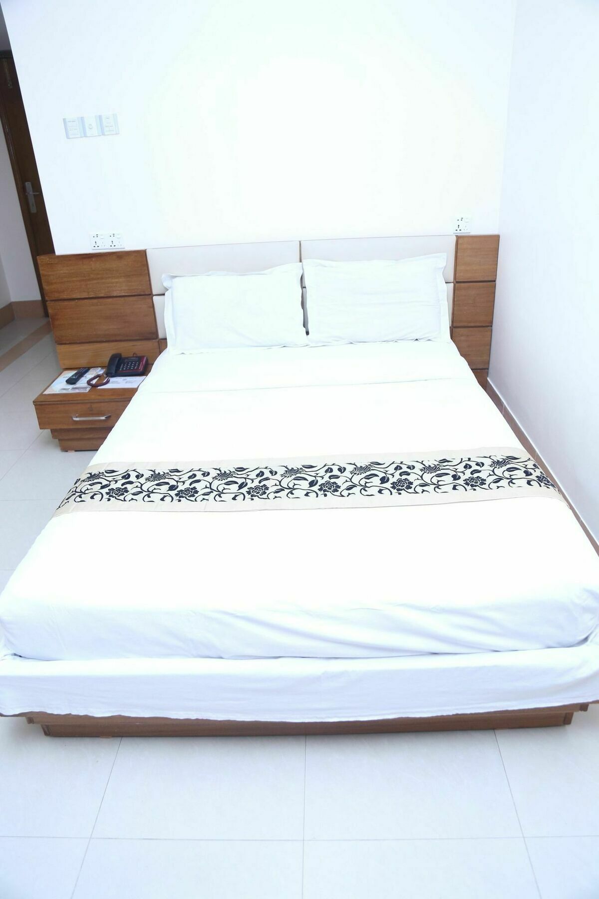 Hotel Garden Inn Сілет Екстер'єр фото
